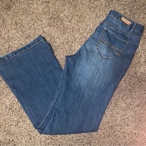 BUFFALO DAVID BITTON FLARE BELL BOTTOM Boho HIPPIE JEANS Size 30 Light Washed.